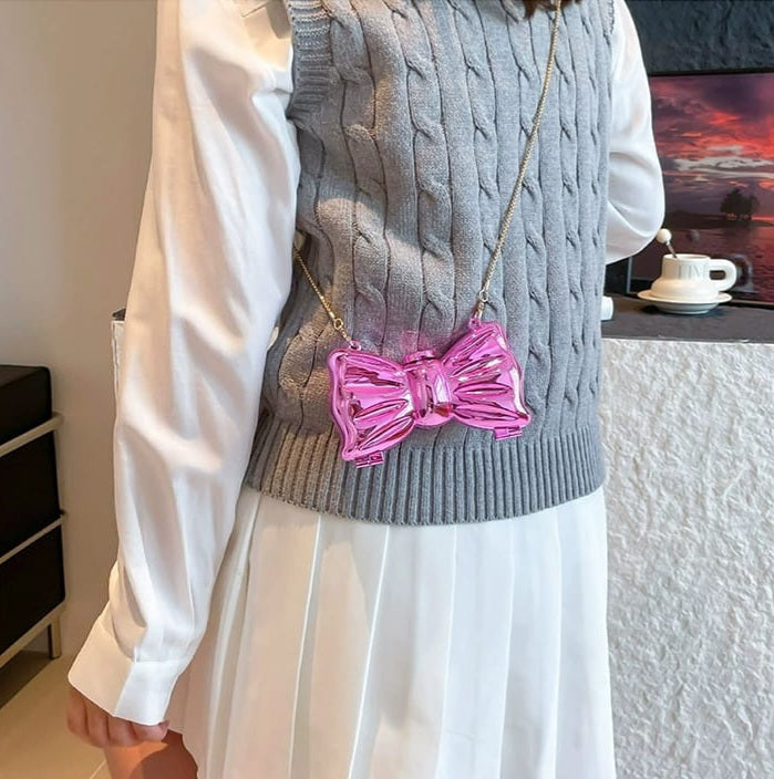 Bow Shaped Pink Clutch Bag