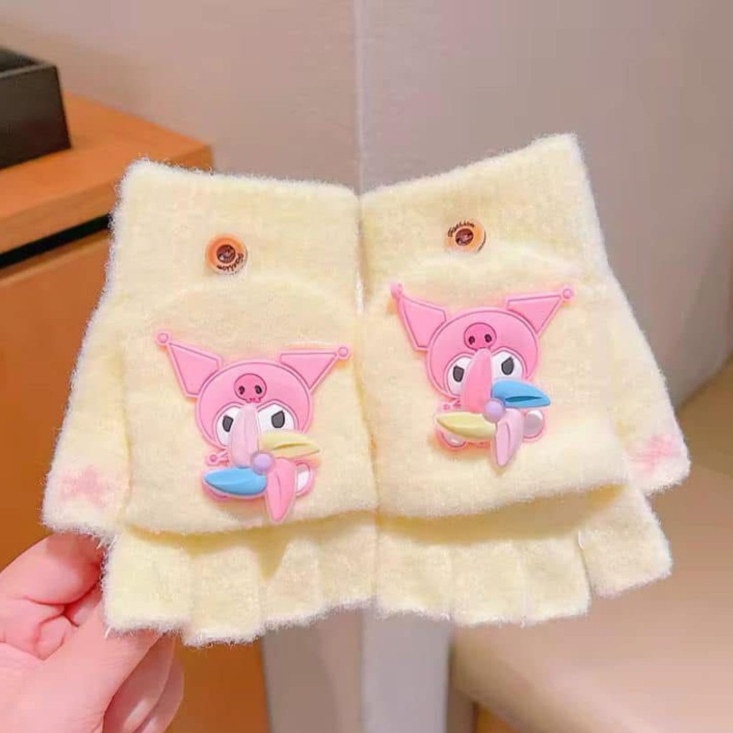 Spinner Sanrio Half (plus full) Gloves