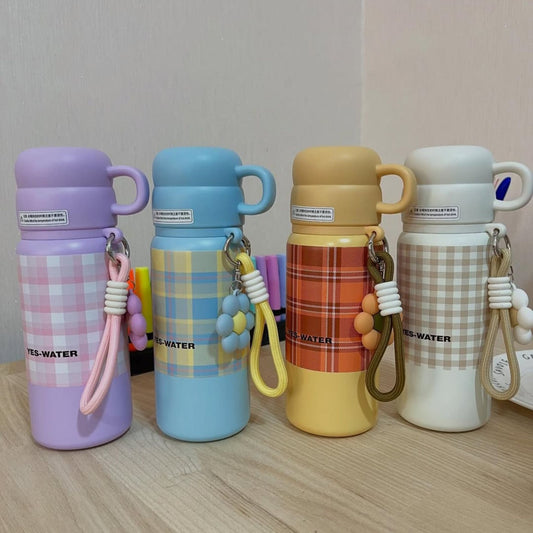 Pastel flower hanging insulated bottle