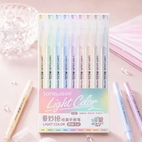 Black sketch and pastel gel pens set