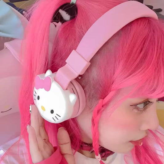 Pink Hello Kitty Wireless Headphones