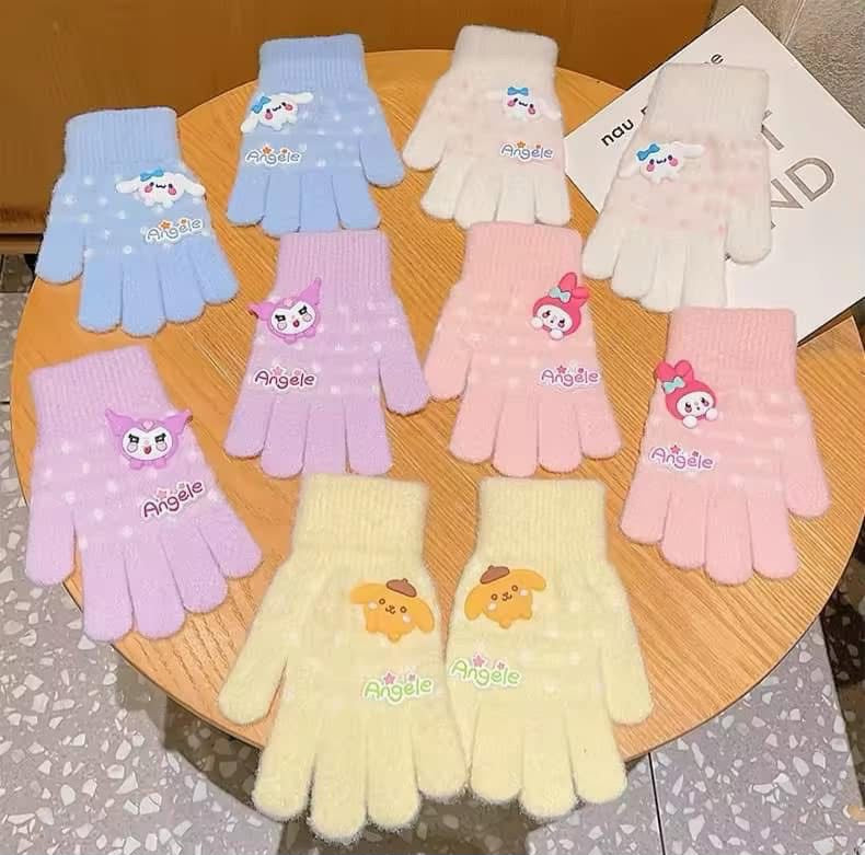 Full Sanrio Gloves