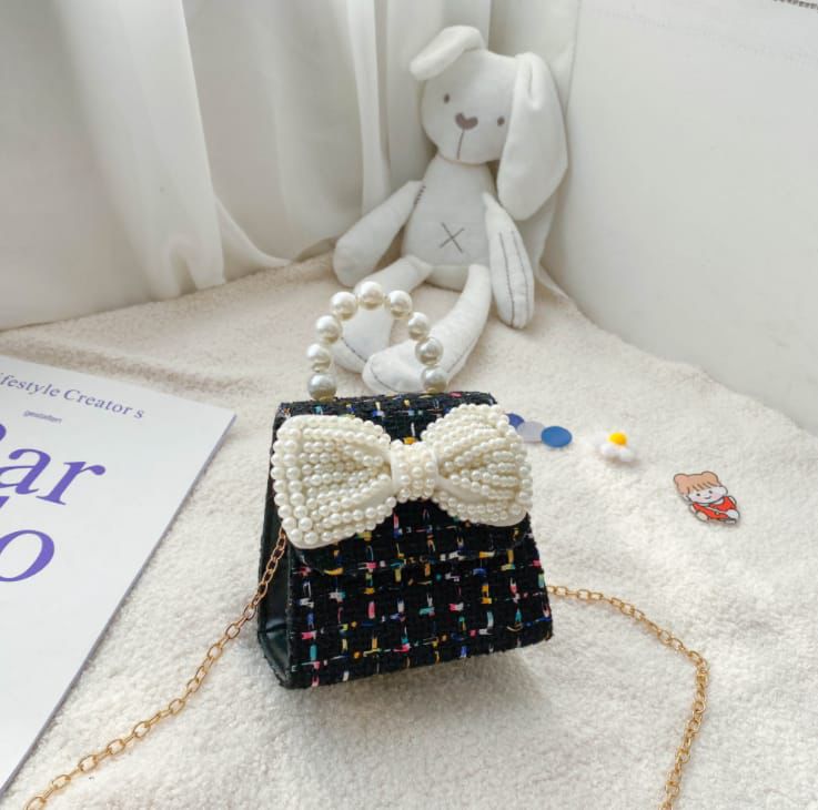 Pearl Bow Bag