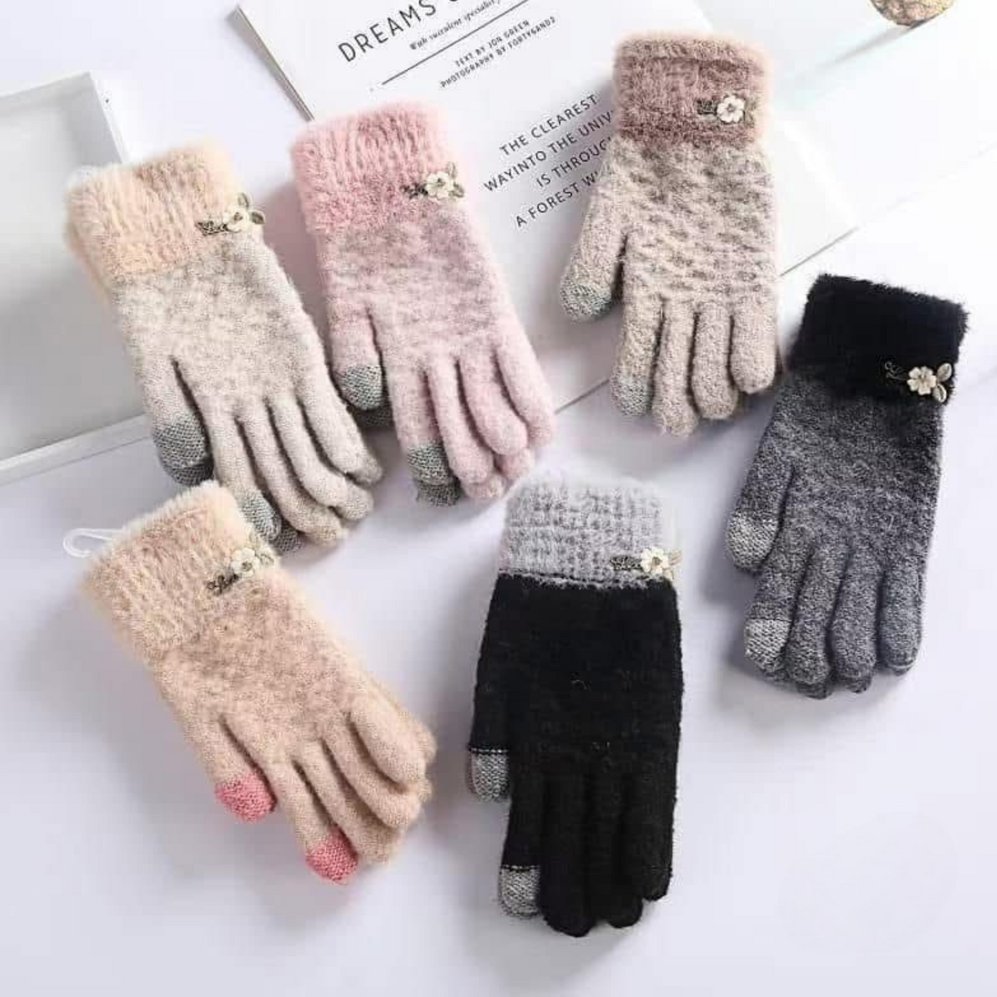 Ladies Mittens With Touch Screen Finger Pad