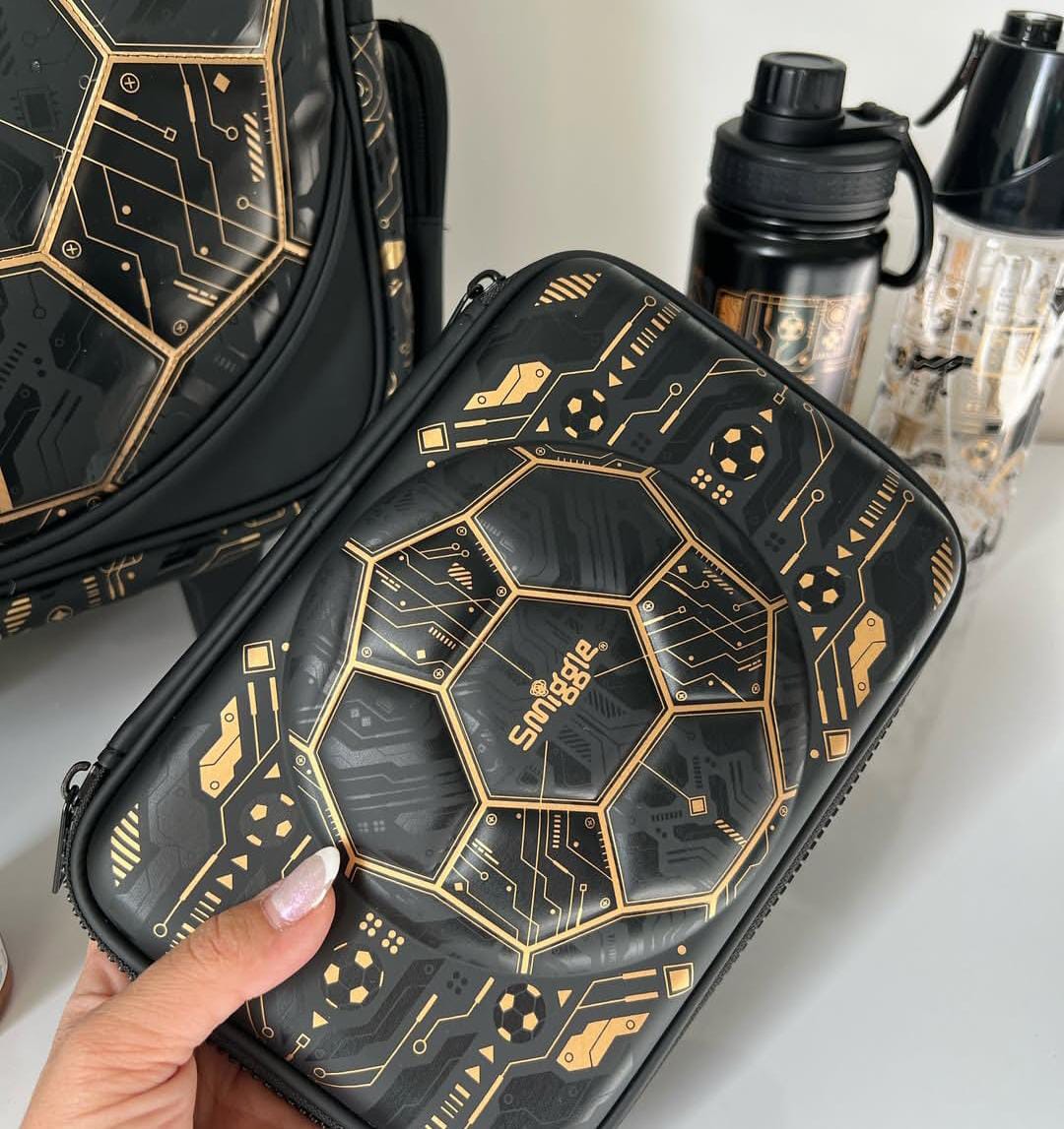 Smiggle Black and Gold Goal Organizer